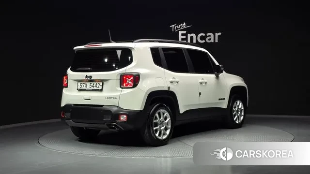 Jeep Renegade id 3319351 из Кореи 12
