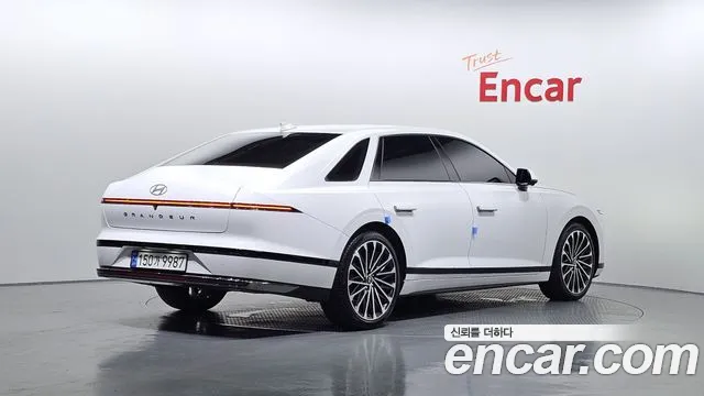 Hyundai Grandeur Hybrid (GN7) id 2822935 из Кореи 12