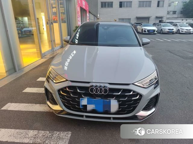 Audi A3 2024 Темно-серый из Китая, фото 2