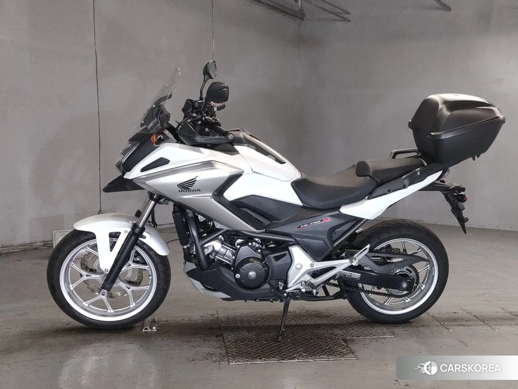 Проданный Honda NC750X DCT 2016 из Японии, фото 2