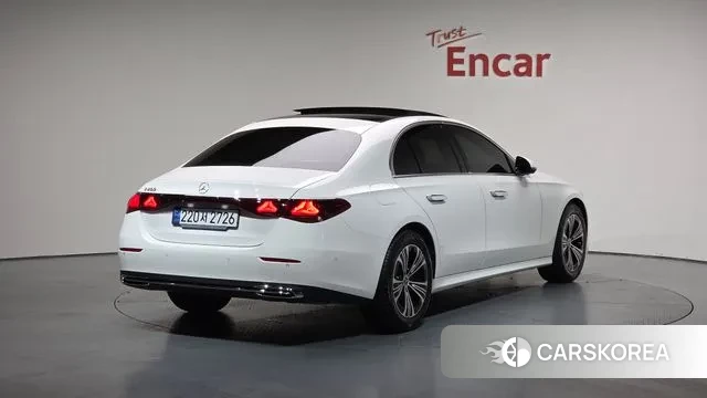 Mercedes-Benz E-Class W214 id 3415339 из Кореи 12