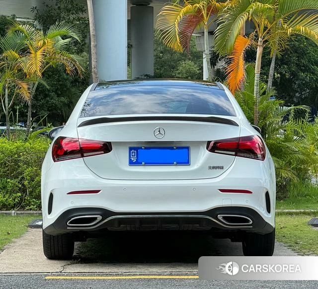 Mercedes-Benz Class A 2023 Белый из Китая, фото 4
