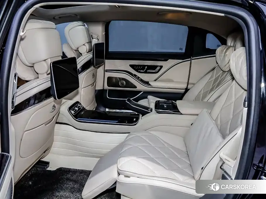 Mercedes-Benz Maybach S-Class id 4649398 из Китая 12