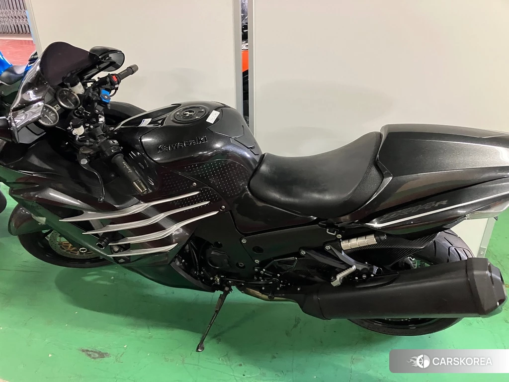 Проданный Kawasaki ZX-14R NINJA ABS 2016 из Японии, фото 2