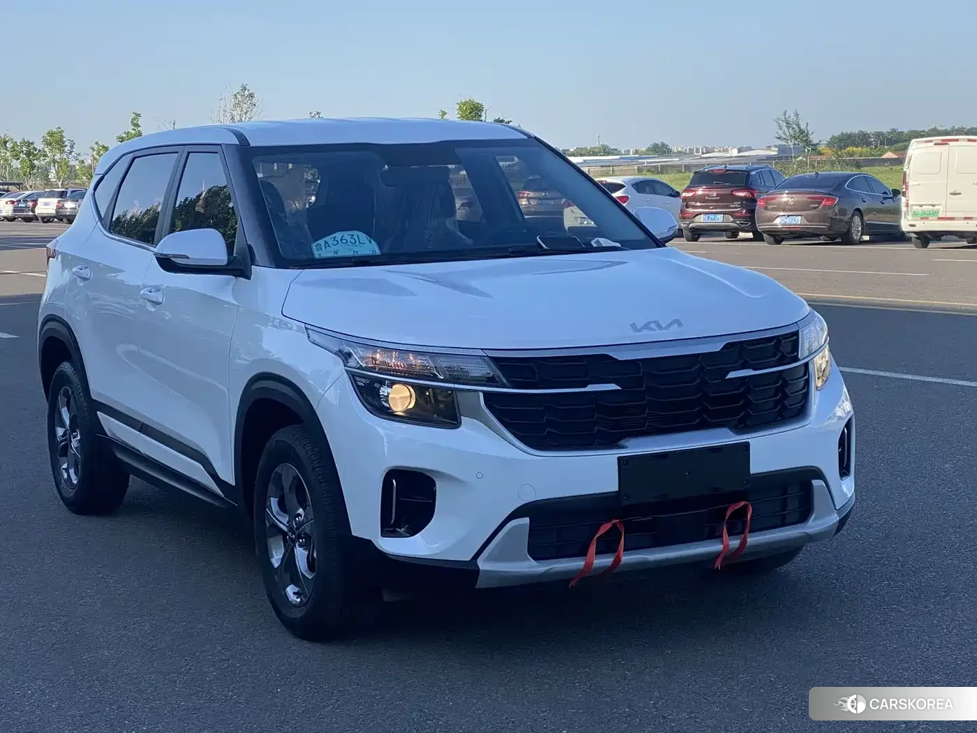 Kia Seltos 2023 Белый из Китая, фото 4