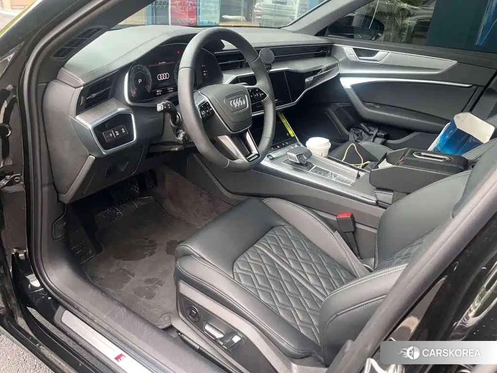 Audi A6L id 4622462 из Китая 7