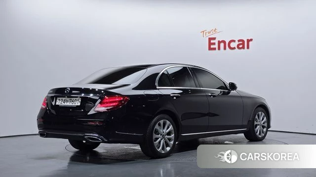 Mercedes-Benz E-Class W213 id 4717596 из Кореи 12