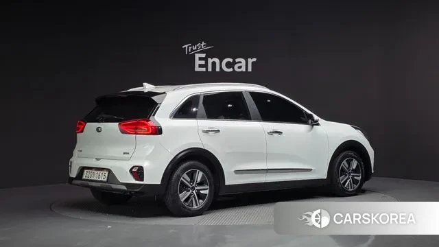 Kia The New Niro id 3562231 из Кореи 12