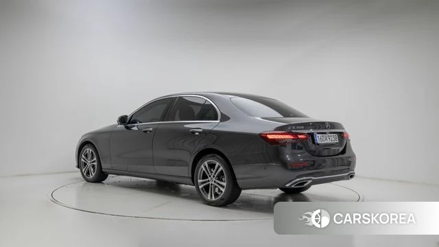 Mercedes-Benz E-Class W213 id 3799490 из Кореи 11
