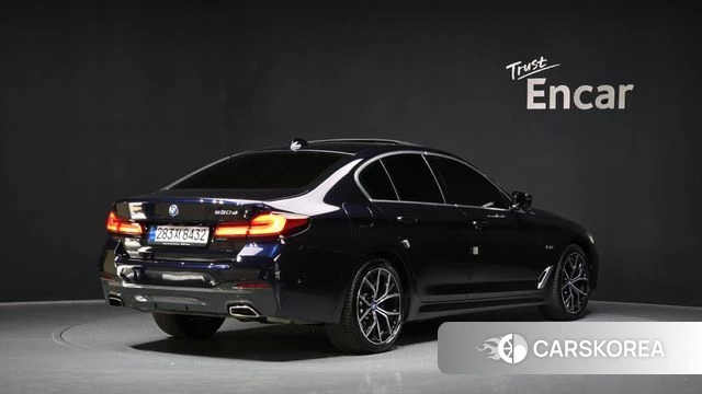 BMW 5 Series (G30) id 3839539 из Кореи 12