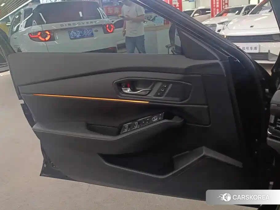 Honda Accord id 4553903 из Китая 8
