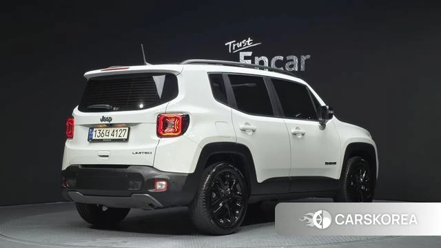 Jeep Renegade id 3817787 из Кореи 12