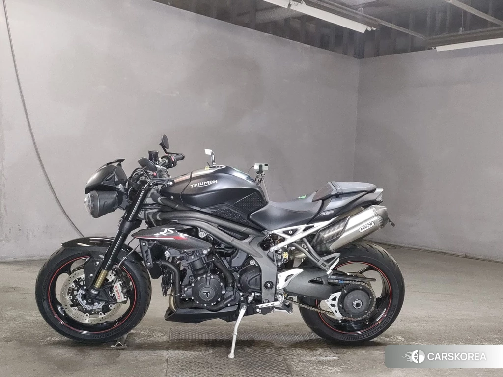 Проданный Triumph SPEED TRIPLE RS 2019 из Японии