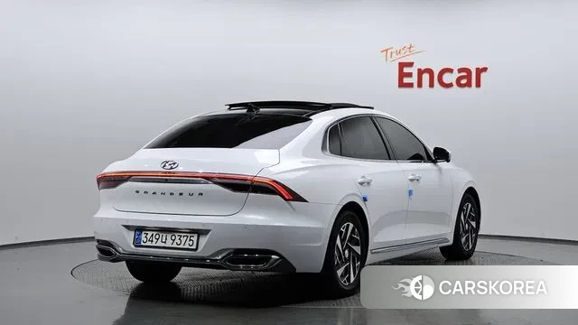 Hyundai The New Grandeur IG Hybrid id 3458977 из Кореи 12