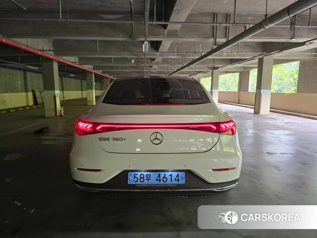 Mercedes-Benz EQE V295 2022 Белый из Кореи, фото 2