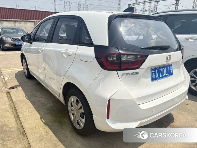 Honda Fit 2023 Белый из Китая, фото 2
