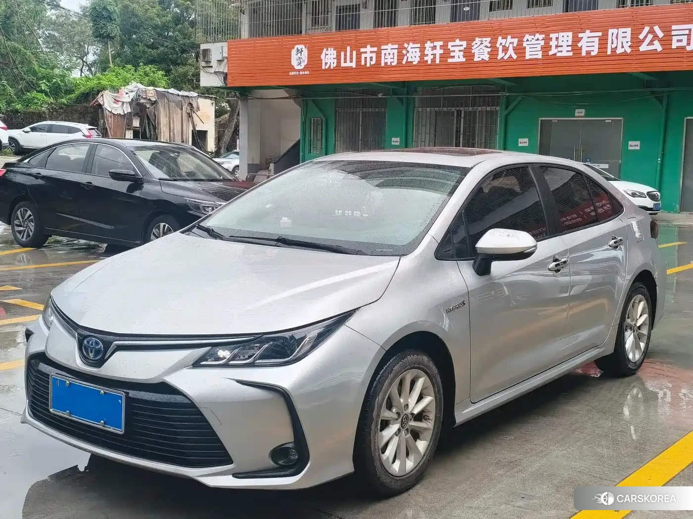 Toyota Corolla 2023 Silver/gray из Китая, фото 2