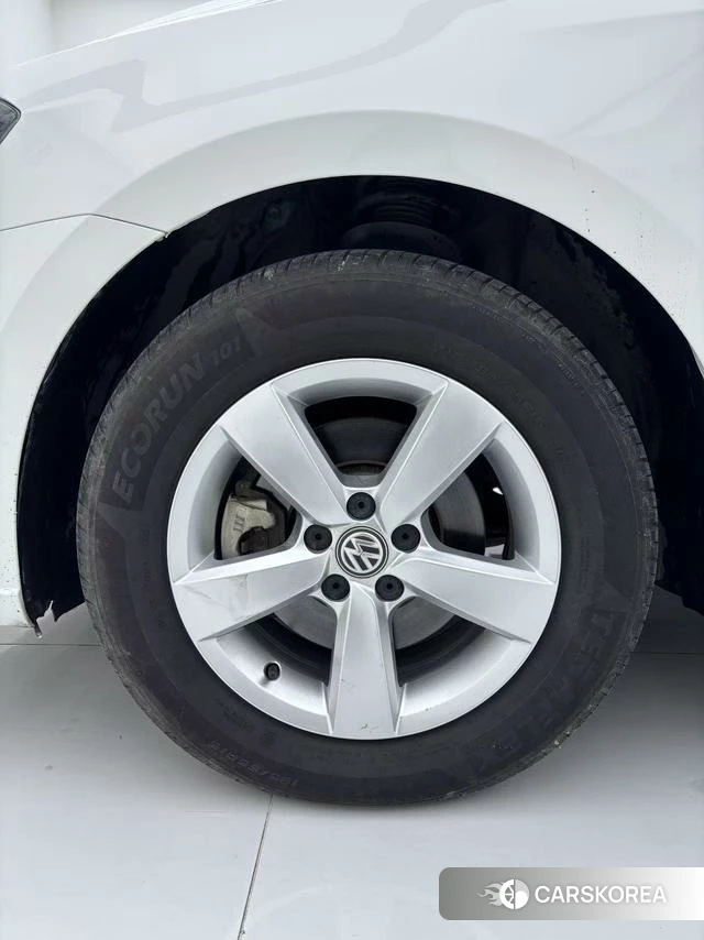 Volkswagen Lavida id 4392044 из Китая 7