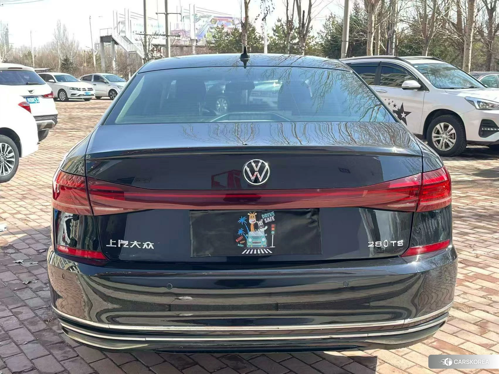 Volkswagen Passat 2021 Черный из Китая, фото 2