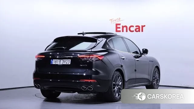 Maserati Levante id 3043003 из Кореи 12