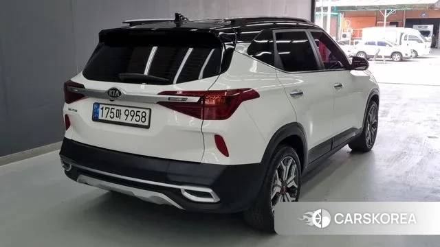 Kia Seltos id 3179426 из Кореи 10