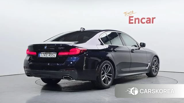 BMW 5 Series (G30) id 4682968 из Кореи 12