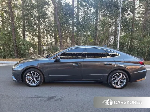 Hyundai Sonata (DN8) id 3639788 из Кореи 8