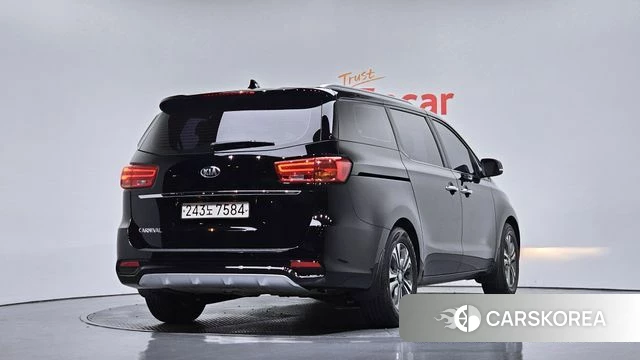 Kia The New Carnival id 3894195 из Кореи 12