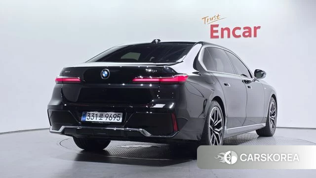 BMW 7 Series (G70) id 4719618 из Кореи 12