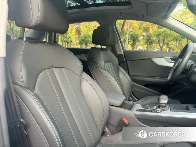 Audi A4L 2023 Белый из Китая, фото 5