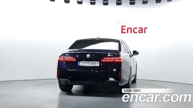 BMW 5 Series (G60) id 2584681 из Кореи 12