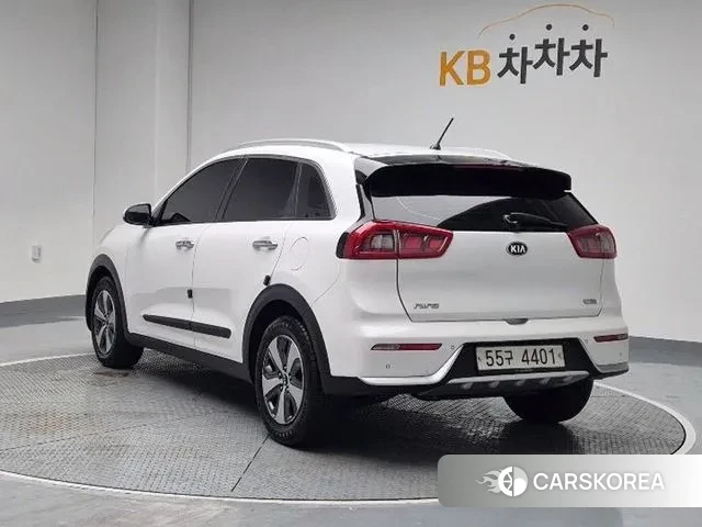 Kia Niro id 3505555 из Кореи 10