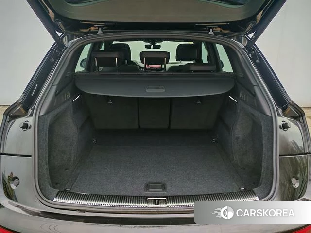 Audi Q5L id 4271466 из Китая 12