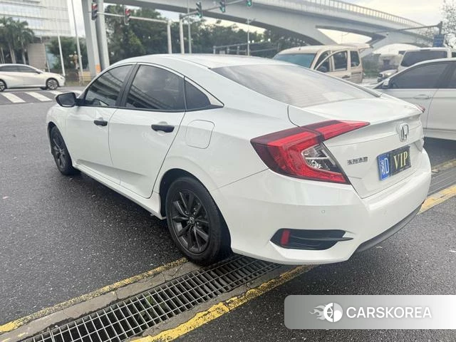 Honda Civic id 4274106 из Китая 10