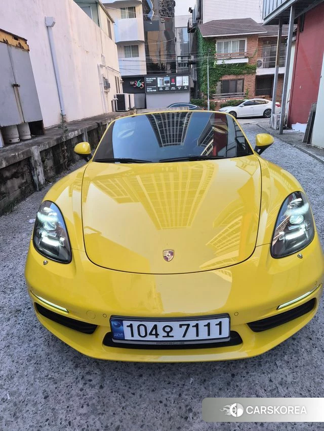 Porsche 718 Boxster 2020 Желтый из Кореи, фото 2