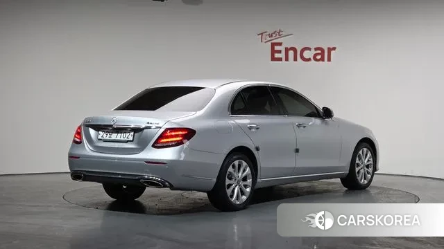 Mercedes-Benz E-Class W213 id 3531423 из Кореи 12