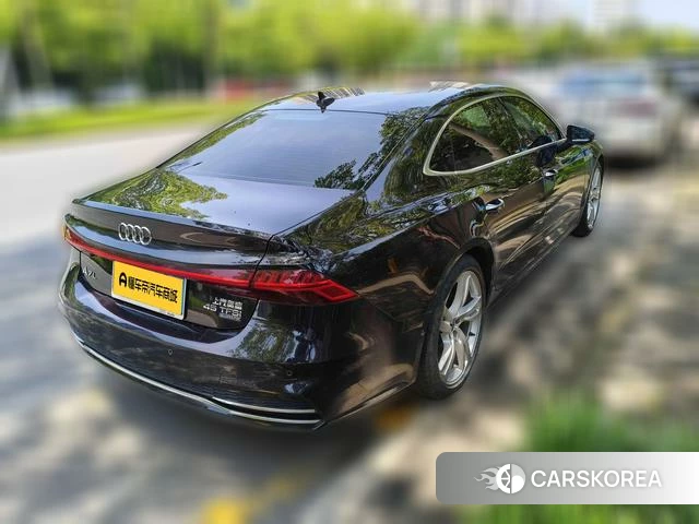 Audi A7L 2023 Черный из Китая, фото 2