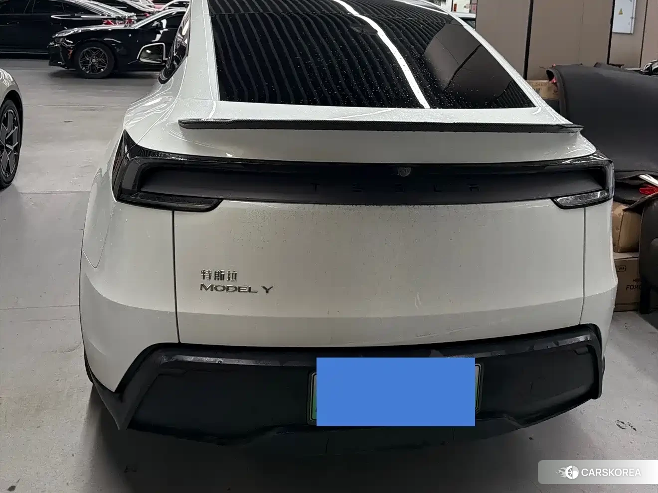 Tesla Model Y 2025 Белый из Китая, фото 6