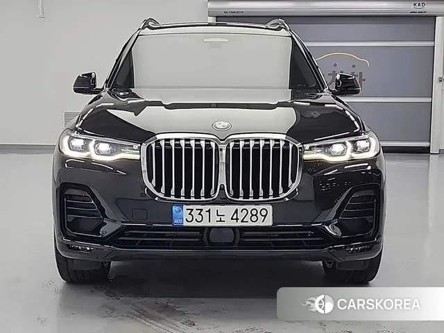 BMW X7 (G07) 2022 Черный из Кореи, фото 2