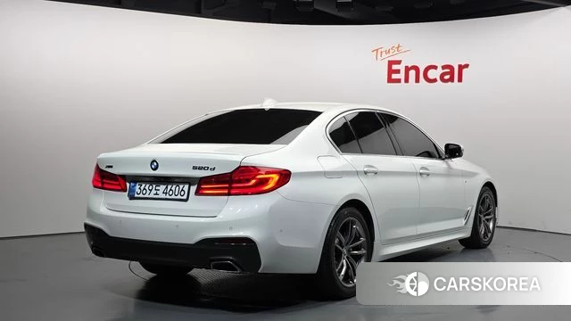 BMW 5 Series (G30) id 4424363 из Кореи 12