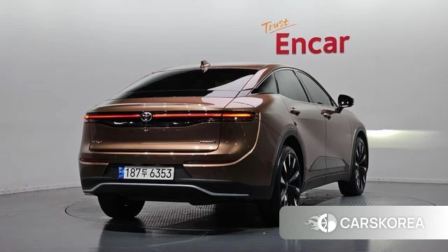 Toyota Crown Crossover id 4533978 из Кореи 12