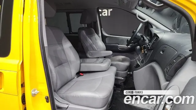 Hyundai The New Grand Starex id 2570360 из Кореи 12