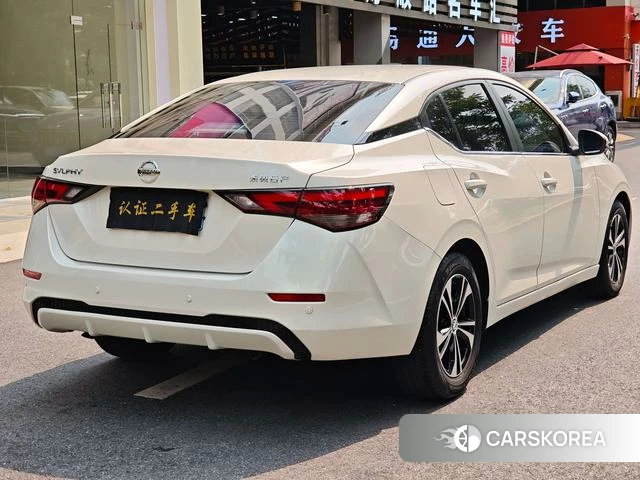 Nissan Xuan Yi id 4025829 из Китая 12