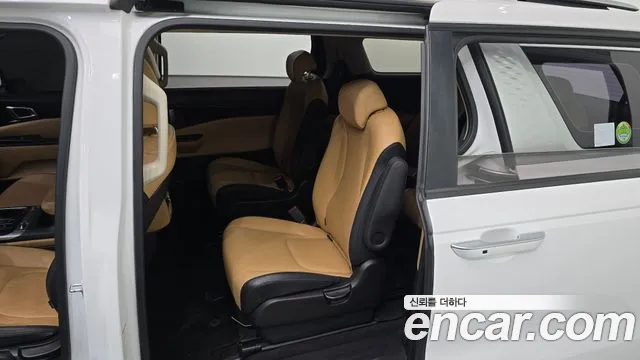 Kia Carnival 4th generation id 2698075 из Кореи 12