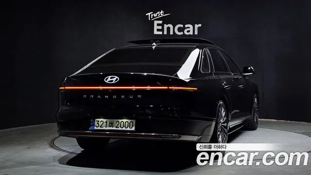 Hyundai Grandeur (GN7) id 2403648 из Кореи 12