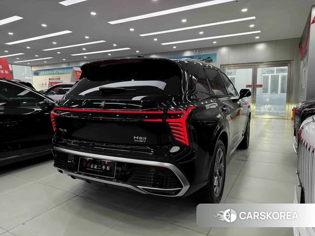 Red flag HS3 PHEV 2024 Черный из Китая, фото 2