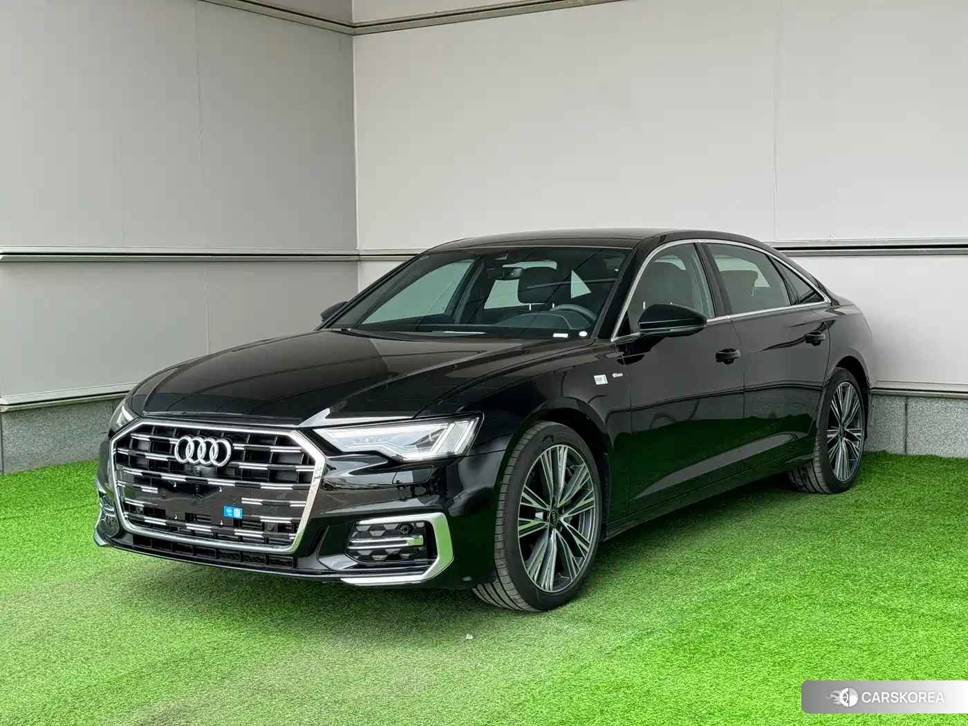 Audi A6L id 4622284 из Китая 7
