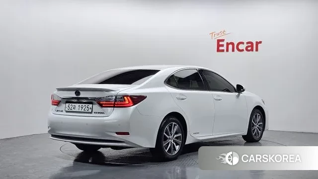 Lexus New ES300h id 3434757 из Кореи 12