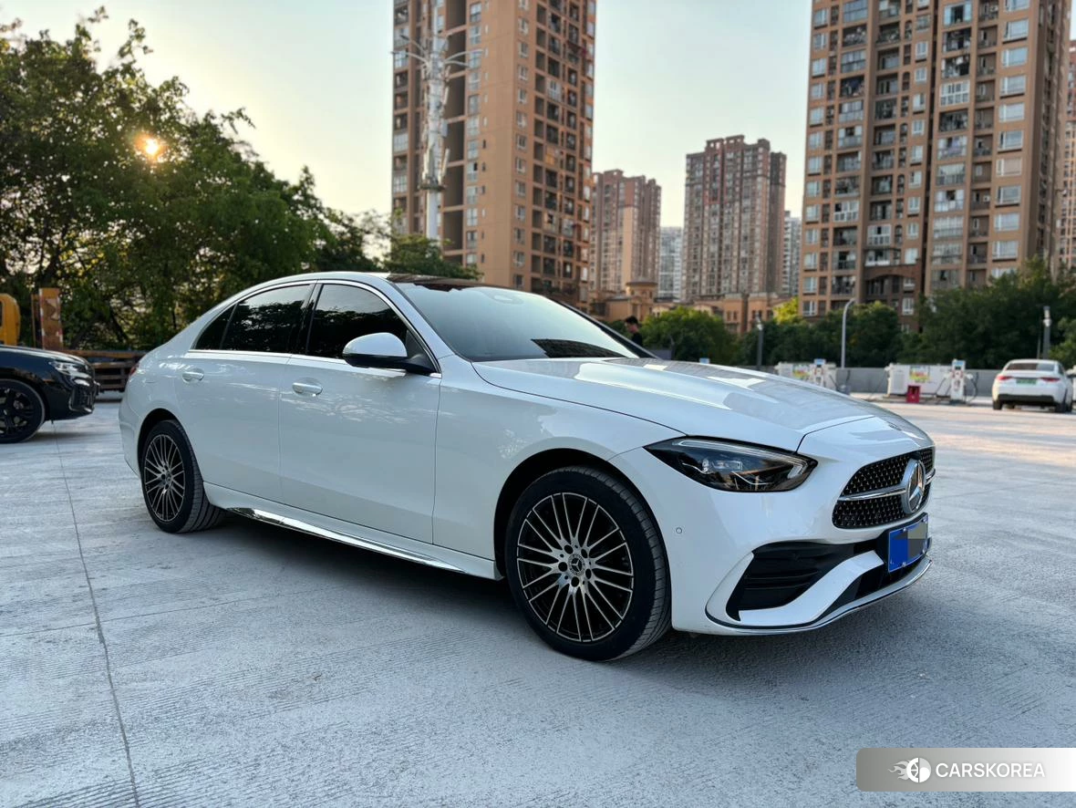 Mercedes-Benz Class C 2021 Белый из Китая, фото 2