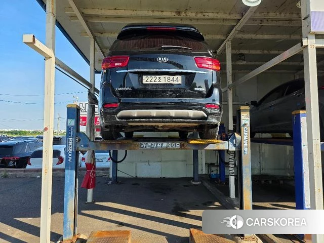 Kia The New Carnival 2019 Черный из Кореи, фото 2